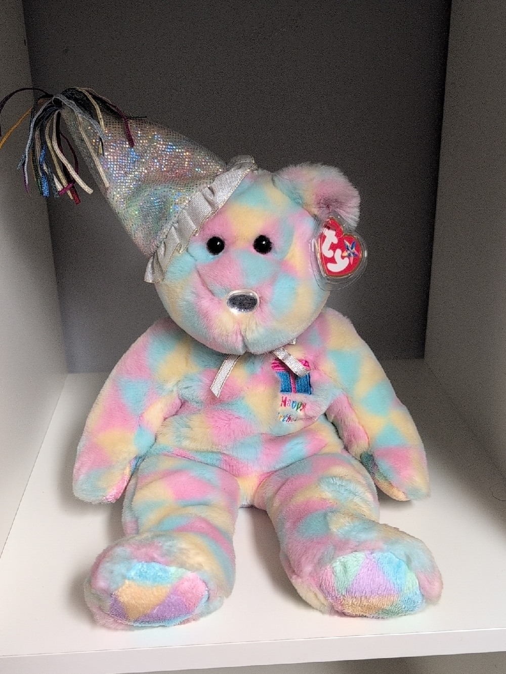 Ty Beanie Buddies Happy Birthday Bear With Tag
